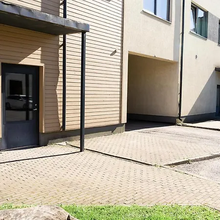 Daire Kalevite Kodu 2-toaline Apartment! *