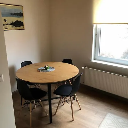 Kalevite Kodu 2-toaline Apartment! * Kuressaare